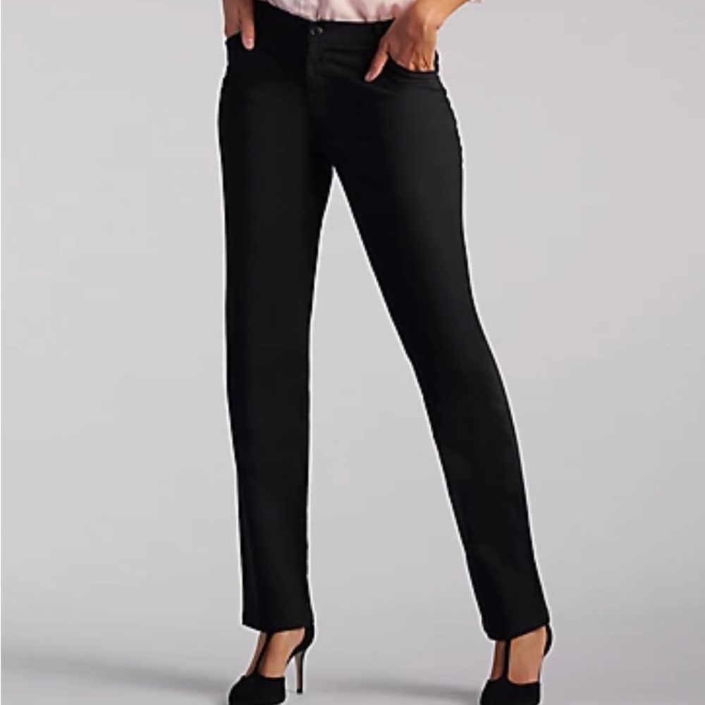 Lee Effortless Wash & Wear Straight Leg Pants